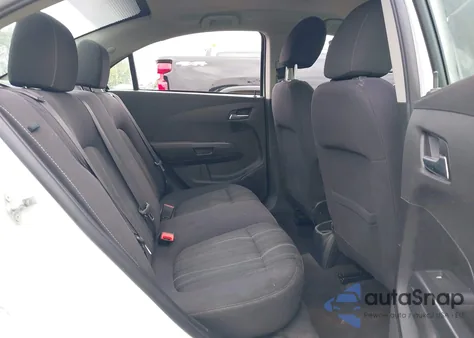 2014 Chevrolet Sonic Lt Auto z USA, uszkodzony, nr VIN 1G1JC5SHXE4230326